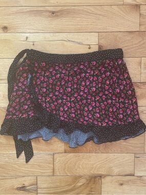 Kimchi Blue NEW - Mini Skirt with Pink Floral Print